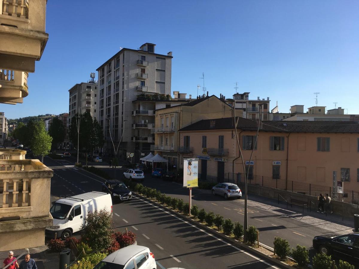 Apartamento La Mascarella Alba  Exterior foto